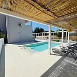 Azure Dreams Villa With Pool - Haraki Beach